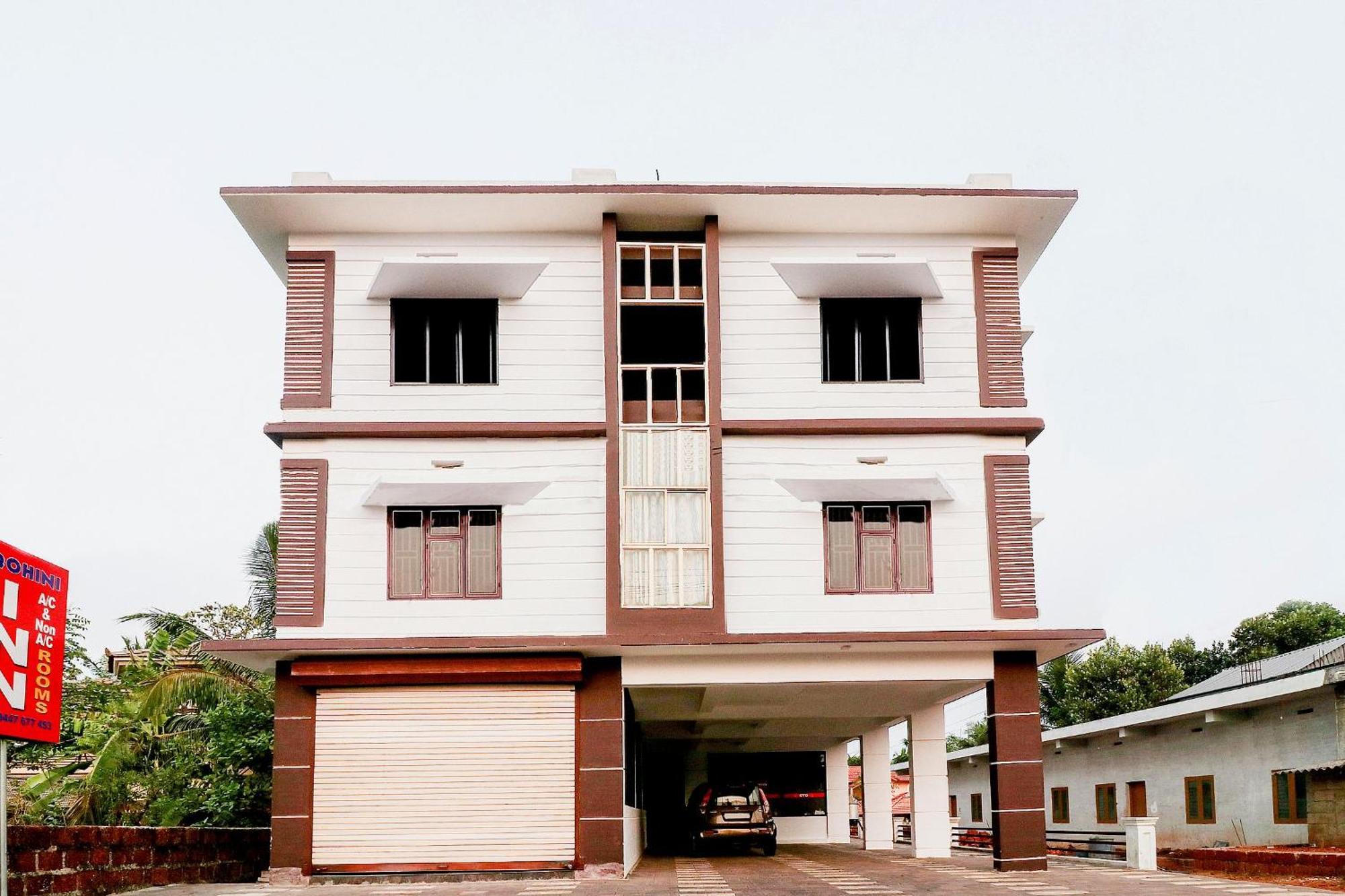 Kottakkal Spot On Rohini Inn Kadampuzha מראה חיצוני תמונה